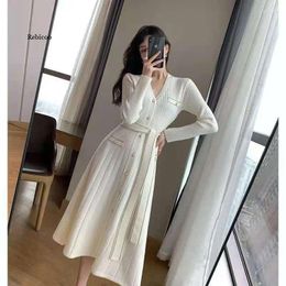 Casual Dresses French Knitted Sweater Women Dress Warm V-Neck Pullover Elegant Tunic Autumn Winter Female