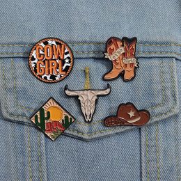 Creative Retro Enamel Pin Hat Shoes Brooches Lapel Badge Cow Girl Funny Pin Jewellery Gift for Clothes Backpack Wholesale Brooch