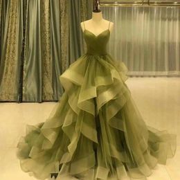 Party Dresses 2024 Olive Green Prom Designer Ruffle Tulle Skirt Formal Women Evening Gows Spaghetti Straps Celebrity Outfits