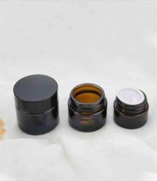 Glass Wax Jar Smoking Accessories 10g 15g 20g 30g 50g 60g 100g Brown Bottle Round Pyrex Glass Dab Vaporizer Dry Herb Container Sto1019373