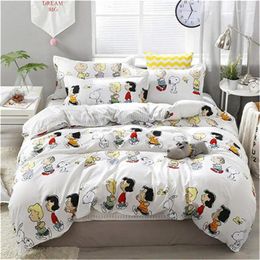 Bedding Sets 3/4pcs Winter Set Happy Family Cartoon Printing Duvet Cover Bed Flat Sheet Pillowcase Home Textile Drop