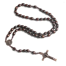 Pendant Necklaces Hand-Knitted Cross-Border Rosary Wooden Bead Jewelry Jesus Christ Catholic Church Traditions Featuring Brown Crucifix