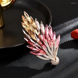Brooches Exquisite Design Elegant Austrian Crystal Wheat Tassel For Women Fashion Corsage Sweater Coat Accessories Pins