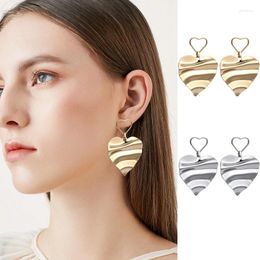 Dangle Earrings Vintage Gothic Hollow Heart Hanging Simple Irregular Wave Metal For Women Teens Fashion Female Party Jewelry