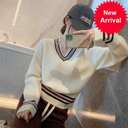 Autumn/winter New College Style Tb Heart Neck Knit with Contrast Stripes Loose Pullover Long Sleeve Sweater Bottom for Women