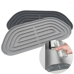Table Mats Useful Convenient Water Dispenser Drip Tray Quick Dry Multipurpose Refrigerator Drain Pad