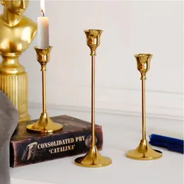 Candle Holders 3Pcs/Set Metal Simple And Creative European-Style Golden Holder Candlestick Stand Wedding Centerpiece Riser Home Decor