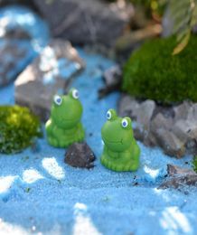 10pcs mini Blue eyes frog terrarium figurines fairy garden miniatures miniaturas para mini jardins resin craft bonsai home decor7997301