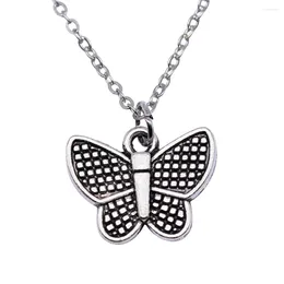 Pendant Necklaces 1pcs Butterfly Necklace Women Accessories Jewellery And Vintage Chain Length 40 5cm