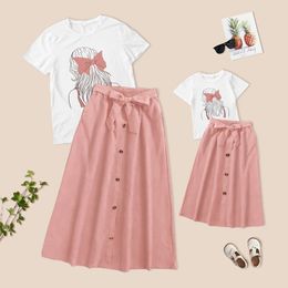 ZAFILLE Mother Kids Family Matching Outfits Ponytail Print Top Bowknot Dress Summer Mom Daughter Clothing Set Mommy And Me Suit 240403