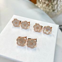 18K Rose Gold Luxury Sweet Plum blossom Flower Designer Earrings Studs Mother of Pearl Charm numbers Ear Rings Earring Earings Bracelets Necklaces Jewelry Gift
