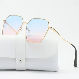 Sunglasses Vintage Fashion Metal Women Men Brand Design Sun Glasses Mirror Trendy Square Eyewear Unisex