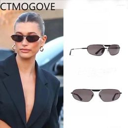 Sunglasses Women Small Oval Designer Brand Classic Fashion Outdoor Travel Celebrity Model Personality Retro Girl Luxury GLASSES