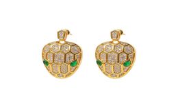 Fashion 18K Gold Luxury Head Designer Stud Earrings Luxury Brand Green Stone Crystal Diamond Shining Ear Rings Earring Jewellery Gift8190949