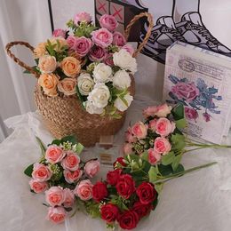 Decorative Flowers Fresh Fragrant Roses Artificial Wedding Home Living Room Decoration Hand Bouquets Fake Garden