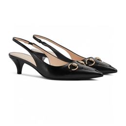 Slingback di alta qualità sandali di design di lusso sandali da 4,5 cm tacco basso casual vera vera pelle fibbia in metallo decorazione in metallo abito di punta di punta di punta di piedi da donna scarpe da festa