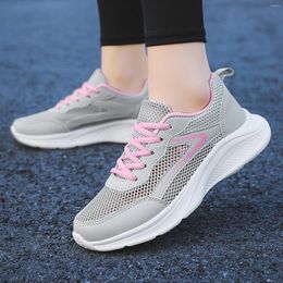 Casual Shoes Women Flyweaving Sneakers Colour Blocking Mesh Breathable Vulcanised Lightweight Non Slip Sneaker Lace Up