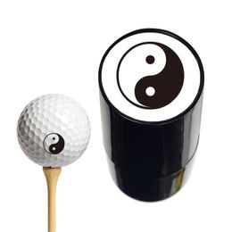 Golf Ball Stamp Golf Ball Stamper Golf Ball Marker Permanent ink Colorfast Quick-dry Plastic Stamp for Present Golf Learner