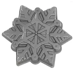 Pans Nordic Ware Snowflake Aluminium Nonstick Shortbread & Cake Pan 6 Cup Silver 10.9"L X 9.6"W 2.2"H