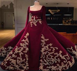 Burgundy Long Sleeves Velvet Evening Dresses With Detachable Train Gold Applique Beaded Saudi Arabic Dubai Evening Prom Formal Gow4352386