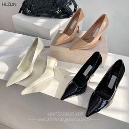 Dress Shoes 2024 Early Spring Pointy Head Shallow Mouth Fashion Stiletto Heels Beautiful Leather All Match Women's