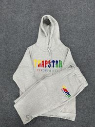 Trapstars hoodies havlu nakış erkek kapüşonlu yüksek kaliteli tasarımcılar giyim Avrupa ve Amerikan tarzı sweatshirt tasarımcısı kapşona travstar izleme 11