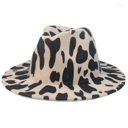Berets Winter Hats Women Men Cows Pattern Casual Print Spotted Fedora Hat Street Felted Sombreros De Mujer