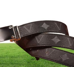 Mens Designer Belt Genuine Leather Belts for Man Woman Classic Gold and Sliver Smooth Buckle 38cm Width 10 Optional1055062