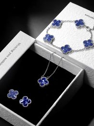 Original VAN Four Leaf Grass Peter Stone Blue Bracelet for Women and Men with Small Personality Light Luxury Style Earnail Necklace Set