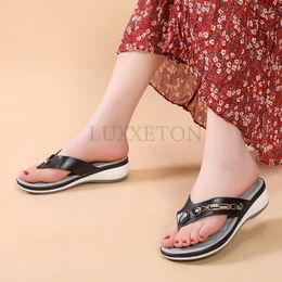 Slippers Women Summer Metal Button Slides Shoes Wedges Leisure Flip Flops Wedge Beach Outside