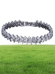 18K White Gold Plated Zirconia Tennis Bracelet Diamond Hand Chain for Men Women Heart Love Crystal Bracelets Bangle Lover Gift Val5758467