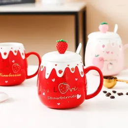 Mugs Creative Cute Cartoon Ceramic Cup Fashion Personality Strawberry Girl Heart Mug Large Capacity Water Gift