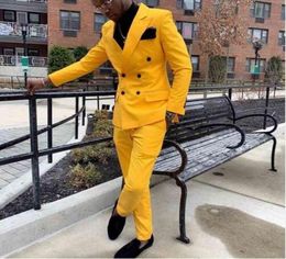 Custom Made Groomsmen Yellow Groom Tuxedos Peak Lapel Men Suits 2 Pieces Wedding Man Bridegroom JacketPantsTie CY161585651