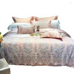 Bedding Sets Simple Pink Satin Luxury High-End Lace Four-Piece Quilt Cover Bed Set Home