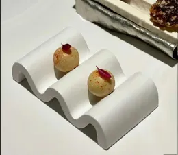 Plates Restaurant Creative Dessert Plate Wave Shaped Ceramic Dining Decoration Sushi Modern Home Kitchen Tableware