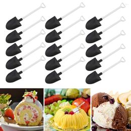 Spoons 50Pcs Funny Black Plastic Cake Spoon Disposable Ice Cream Scoop Pudding Dessert Shovel-shaped Tableware Creative Party Supplies