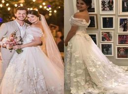 Beautiful 3D Floral Applique Wedding Dresses ALine Bohemian Boho Off Shoulder Tulle Country Style Bride Dress Ball Gowns Vestido 5857165