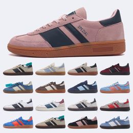 2024 Sapatos de grife de grife casual 00S Handall Spezials Sneakers vegan Og para homens Treinadores de esportes planos ao ar livre caem tênis planos de tênis campu tamanho 36-45