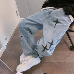 Pantaloni da carico a gamba a gamba streetwear uomini larghi jeans primaverile autunno uomo coreano sciolto abbigliamento marchio maschio dritto nero 240412