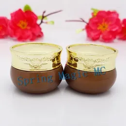 Storage Bottles 5g Brown Acrylic Cream Jar With Gold Butterfly Pattern Lid Plastic Jars Empty Cosmetic Containers Eye Cream/Essence Bottle