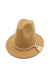 2019 Woolen Felt Hat Panama Jazz Fedoras hats Tassel pearl vintage cap Formal Party And Stage Top Hat for Women men unisex214N2500383