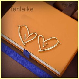 Big Size Women Hoop Earrings Fashion Letter Love Gold Stud Earrings Lady Luxury Designer Heart Earring Brands Jewelry Wholesale 21083006R