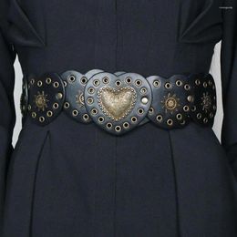 Belts Hollow Hole Waist Cincher Vintage Western Cowboy Belt With Heart Cutouts Adjustable Design Faux Leather Waistband For Costumes