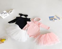 Clothing Sets Baby Girl Clothes Set 3 Piece Solid Ruffles Long Sleeve Rompermesh Skirtbow Headband Party Wedding Princess 02Y3986850