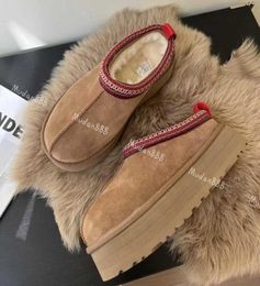 Winter Designer Boots Shoes Classic Womens Tazz Slippers Fur Slides Ultra Mini Platform Suede Wool Blend Comfort Australia Booties6052654