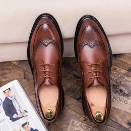 Boots Brogue Shoes Men Formal Italian Brand Business Shoes Men Oxford Leather Coiffeur Brown Dress Elegant Shoes for Men Erkek Ayakkab