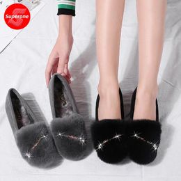 Casual Shoes Real Fur Women's Flats Plush Furry Loafers Large Size Ladies Crystal Moccasins Cotton Fleeces