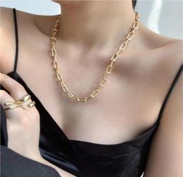 High End Design Jewelry Necklaces Fashion Women Design Necklace Gold Plated Long Chain Designer Style Exquisite Gift X3009470233