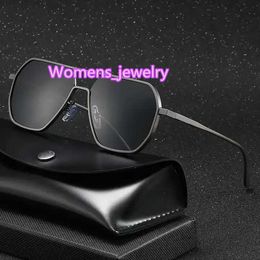 Luxury Metal Photochromic Glasses Men Women Polarised Night Vision Sunglasses Chameleon Anti-glare Driving Shades UV400