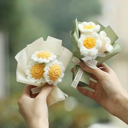 Decorative Flowers Mini Crochet Bouquet Wedding Guests Gifts Artificial Knitted Puff Tulip Daisy Handmade Crafts Christmas Decor